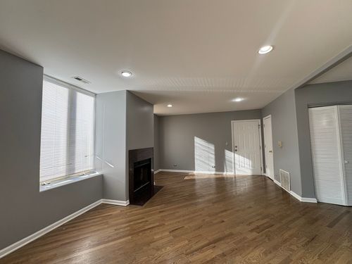 apt-3e-542 48th St, Chicago, IL, 60615-1485 | Card Image