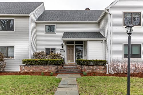 unit-4b4-80 N Main St, Kent, CT, 06757-1524 | Card Image
