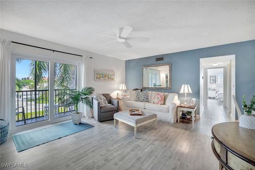 apt-303-766 Central Ave, NAPLES, FL, 34102-6042 | Card Image