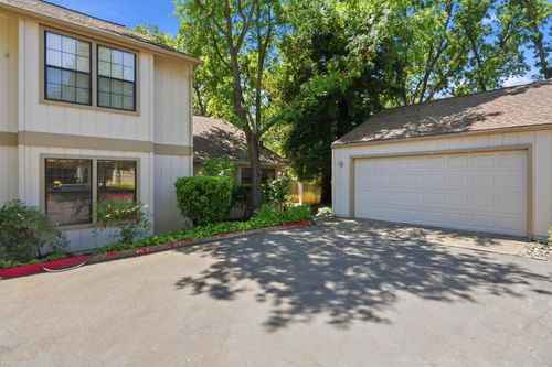 c-6400 Solitary Ln, Carmichael, CA, 95608-6759 | Card Image