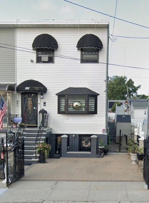251 Longstreet Avenue, New York, NY, 10465 | Card Image