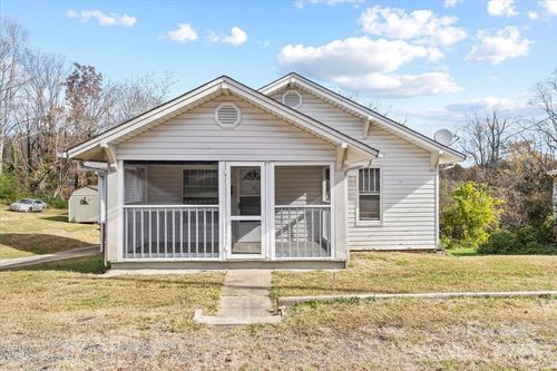 412 Wilson St Nw, Lenoir, NC, 28645-4341 | Card Image