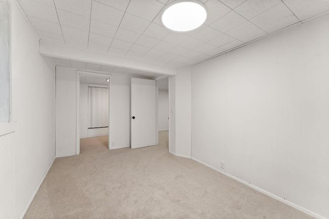 HUGE lower level 4th bedroom with giant walk in closet. | Image 18