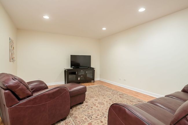 835 S Chatham Ave, House other with 4 bedrooms, 5 bathrooms and 2 parking in Elmhurst IL | Image 30