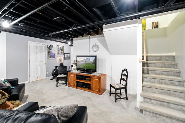 finished partial basement | Image 26