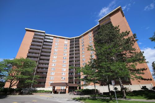 810-2020 Jasmine Cres, Ottawa, ON, K1J8K5 | Card Image