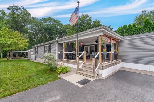 464 Gardiner Rd, Richmond, RI, 02892-1045 | Card Image