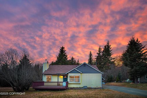 4041 El Sarino Ct, Homer, AK, 99603-7511 | Card Image