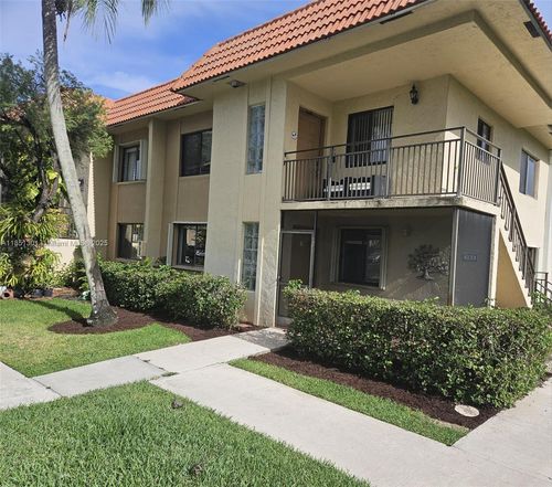 apt-104-366 Lakeview Dr, Weston, FL, 33326-1378 | Card Image