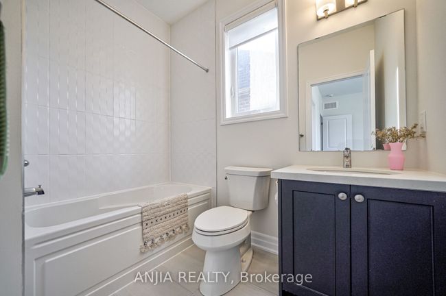 230 Yorkton Blvd, House other with 4 bedrooms, 5 bathrooms and 4 parking in Markham ON | Image 35