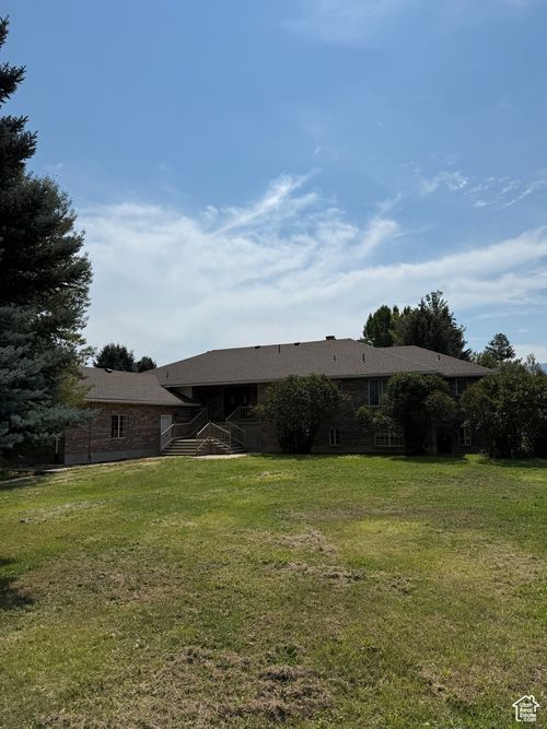 1823 N 6250 E, Eden, UT, 84310-9525 | Card Image