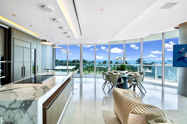 APT-606 - 100 S Pointe Dr, Condo with 3 bedrooms, 5 bathrooms and null parking in Miami Beach FL | Image 4