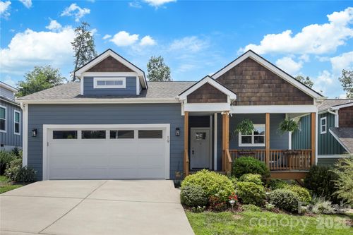 19 Woodbridge Park Dr, Asheville, NC, 28803-0155 | Card Image
