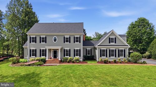 9889 Chapel Bridge Estates Dr, Fairfax Station, VA, 22039-3421 | Card Image