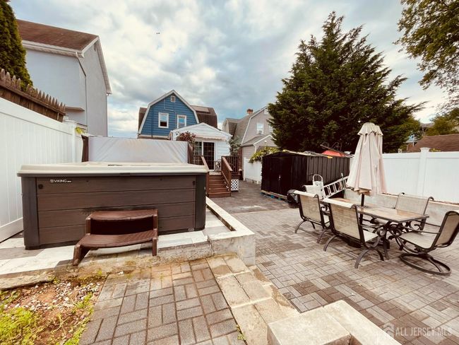 38 Evergreen Ave, House other with 3 bedrooms, 2 bathrooms and null parking in Fords NJ | Image 28