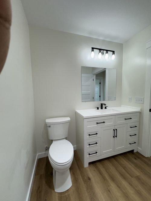 706 Courthouse View St, Lafayette, TN, 37083-1114 | Card Image