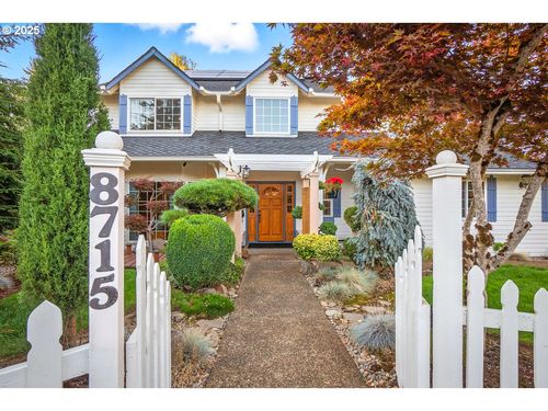 8715 Sw Tachi Ct, Tualatin, OR, 97062-7051 | Card Image