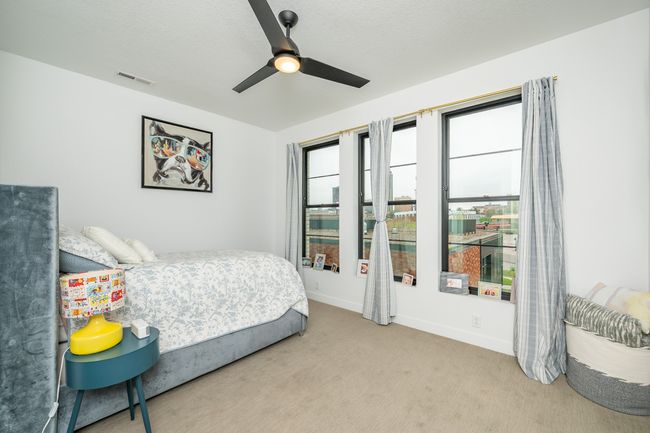 1327 Keosauqua Way, Condo with 2 bedrooms, 3 bathrooms and null parking in Des Moines IA | Image 16