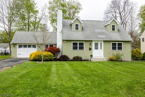 30 Signal Hill Trl, Sparta, NJ, 07871-2545 | Card Image