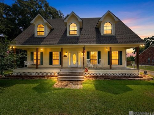 26260 Juban Rd, Denham Springs, LA, 70726-6158 | Card Image