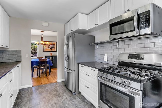 11729 Phinney Ave N, House other with 4 bedrooms, 2 bathrooms and 2 parking in Seattle WA | Image 7