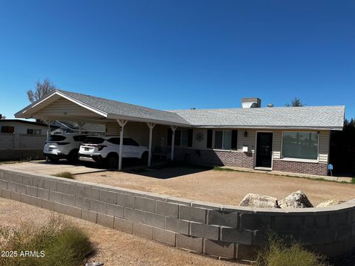 3102 W Mandalay Ln, Phoenix, AZ, 85053-4829 | Card Image