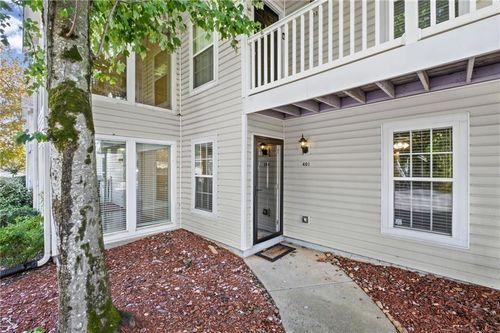 401 Augusta Dr Se, Marietta, GA, 30067-4441 | Card Image