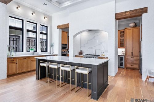 1526 Elm Row Ln, Baton Rouge, LA, 70810-7879 | Card Image