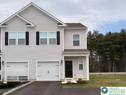 1137 Martin Rd, BREINIGSVILLE, PA, 18031-8734 | Card Image