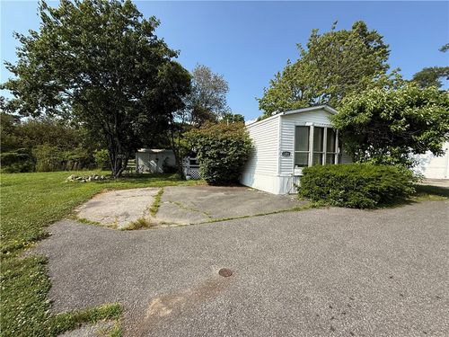 225 Brayton Rd, Tiverton, RI, 02878-3340 | Card Image