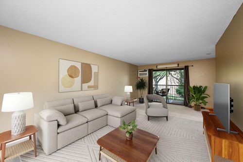 201-4101 Parklawn Ave, Edina, MN, 55435-4661 | Card Image