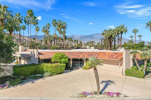69 Dartmouth Dr, Rancho Mirage, CA, 92270-3165 | Card Image