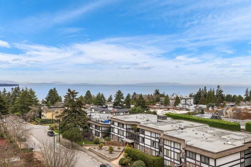 304-1480 Foster St, White Rock, BC, V4B3X7 | Card Image