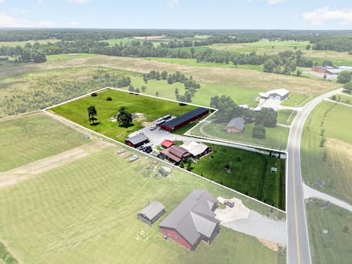 14706 Old Kentucky Rd, Walling, TN, 38587 | Card Image