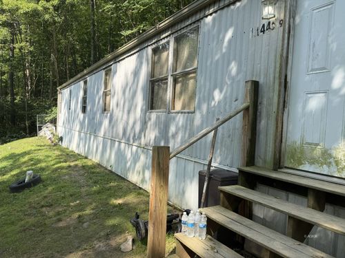 10440 Opossum Hollow Rd, Rockbridge, OH, 43149-9704 | Card Image