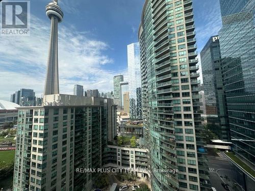 2005-19 Grand Trunk Cres, Toronto, ON, M5J3A3 | Card Image