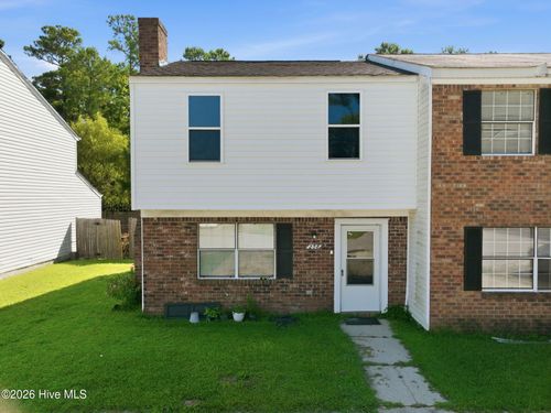 208 Myrtlewood Cir, Jacksonville, NC, 28546-7415 | Card Image