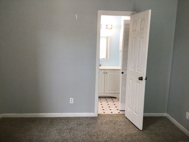 282 - 282 Carriage Crossing Ln, Condo with 1 bedrooms, 1 bathrooms and 2 parking in Middletown CT | Image 15