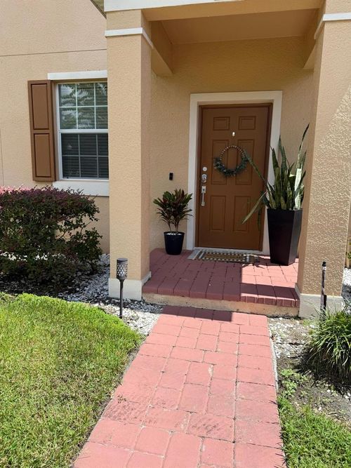 11268 Savannah Landing Cir, ORLANDO, FL, 32832-5109 | Card Image