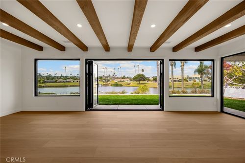 1875 San Pablo Dr, San Marcos, CA, 92078-4719 | Card Image