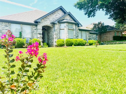 6711 Landover Hills Ln, Arlington, TX, 76017-4923 | Card Image