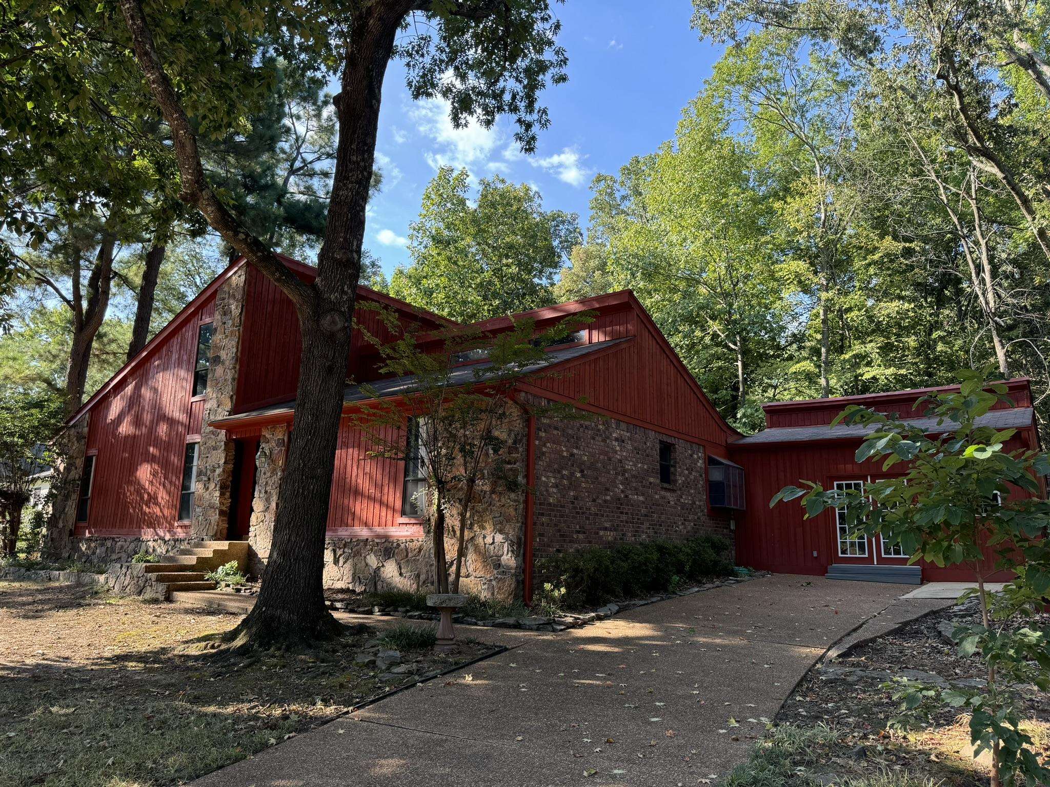 Cairn Dr, Cordova, TN 38018