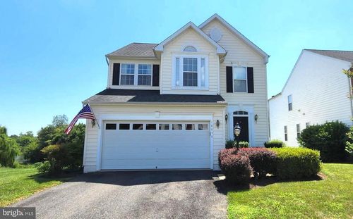 16056 Sheringham Way, GAINESVILLE, VA, 20155-4498 | Card Image