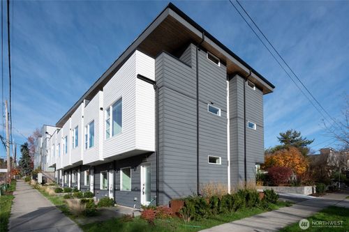 6308 26th Ave Nw, Seattle, WA, 98107-2427 | Card Image