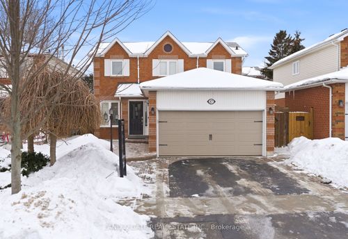 87 Hooper Sq, Bowmanville, ON, L1C4X7 | Card Image