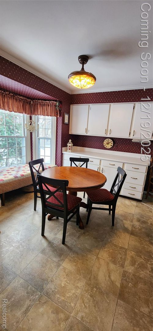 45524 Woodleigh Way, Plymouth, MI, 48170-3622 | Card Image