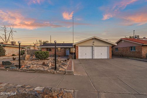 7221 Alto Rey Ave, El Paso, TX, 79912-2169 | Card Image