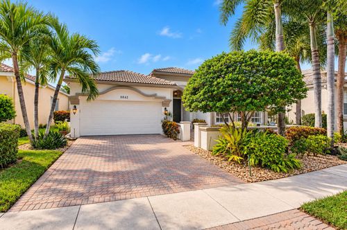 9842 Via Elegante, Wellington, FL, 33411-6557 | Card Image
