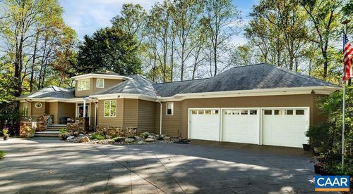 105 Saddleback Knl, NELLYSFORD, VA, 22958-8042 | Card Image