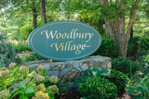 34 Hampton Ct, Woodbury, NY, 11797-2425 | Card Image